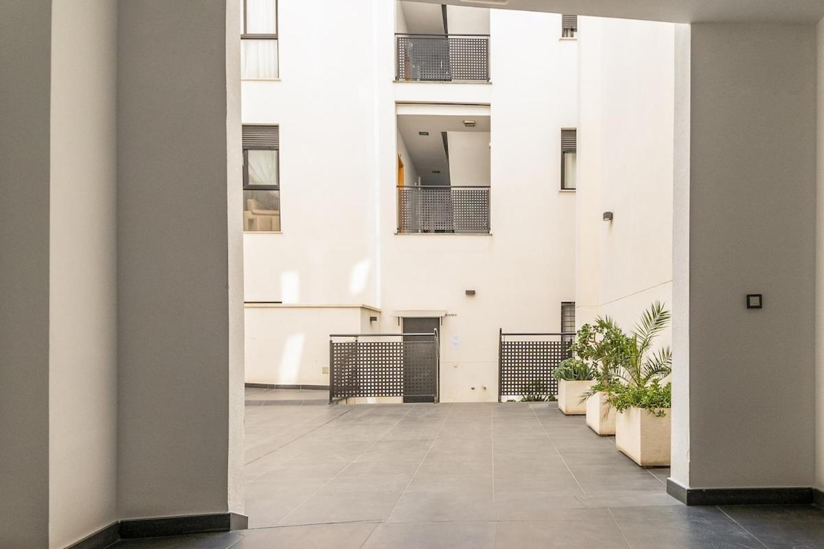 -Malagasunapts- Modern Citycentre Pool&Parking Luaran gambar