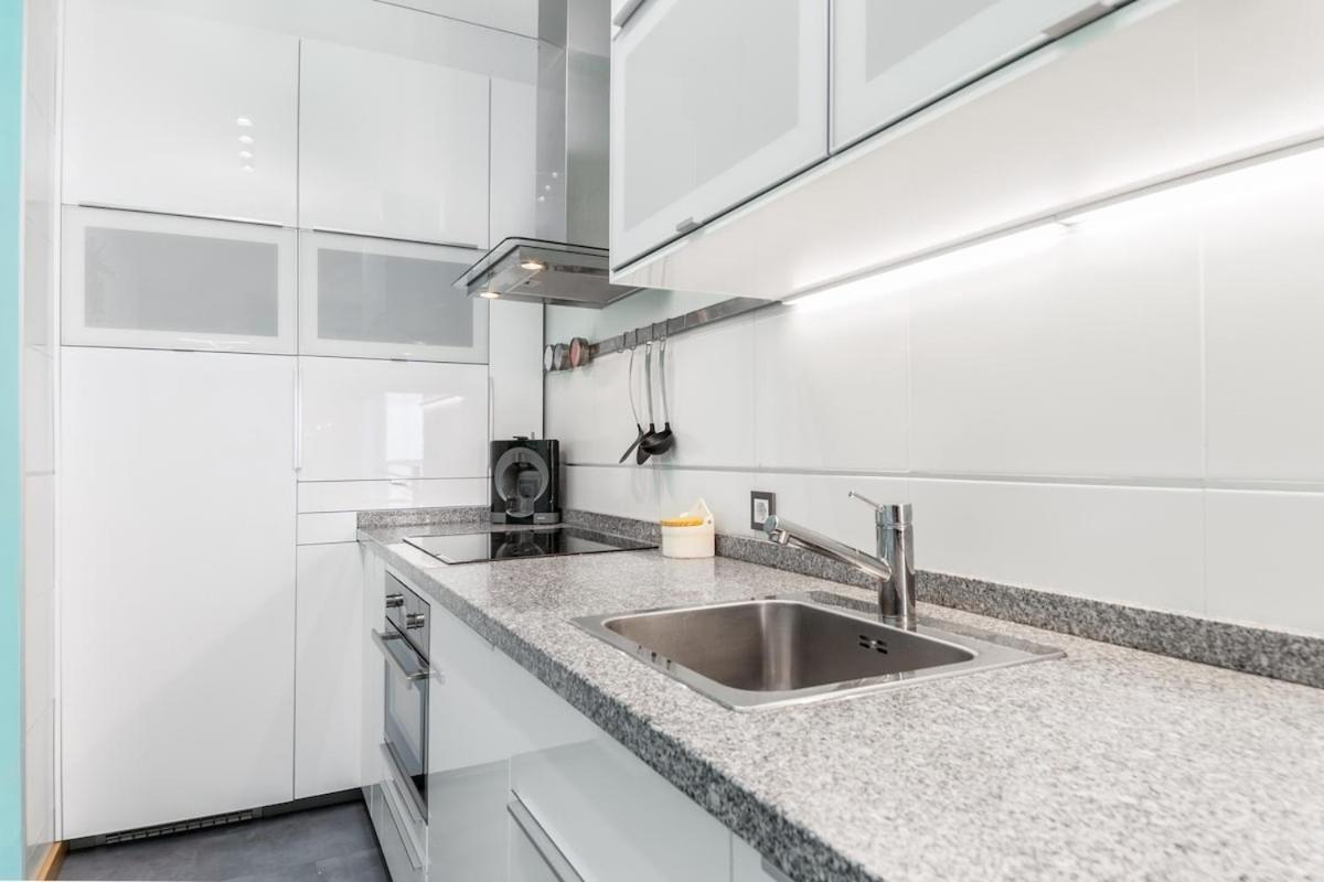 -Malagasunapts- Modern Citycentre Pool&Parking Luaran gambar